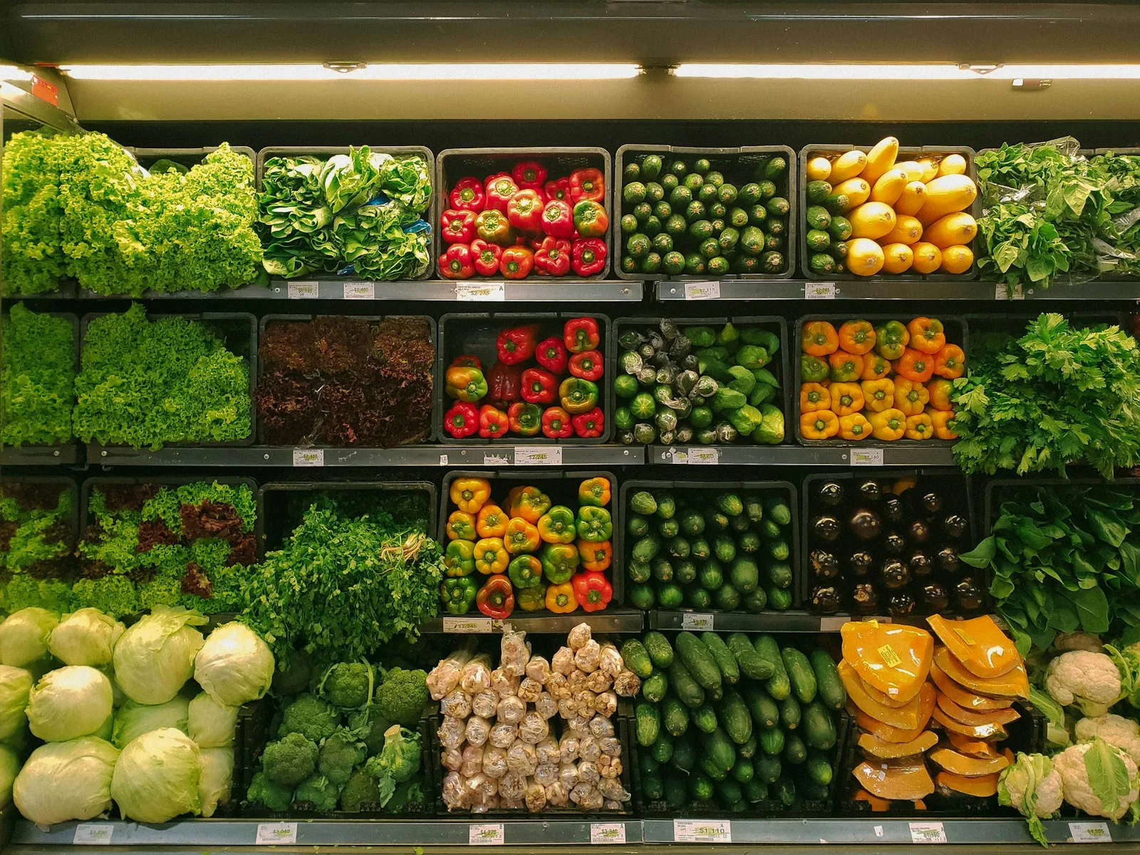 Neighborhood Grocery Rebrand & Local Marketing
